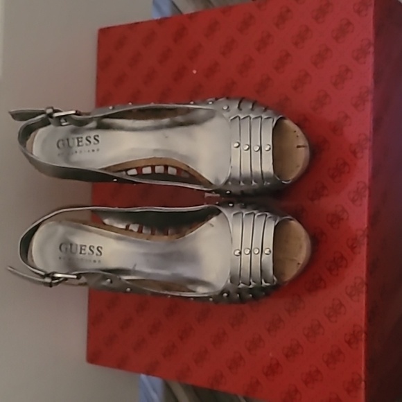 Shoes - Picture 2 of 3